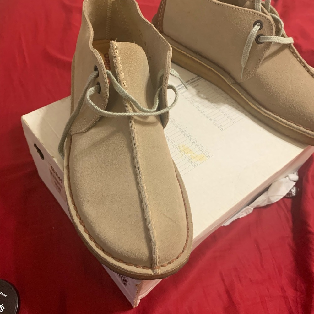 Shoe